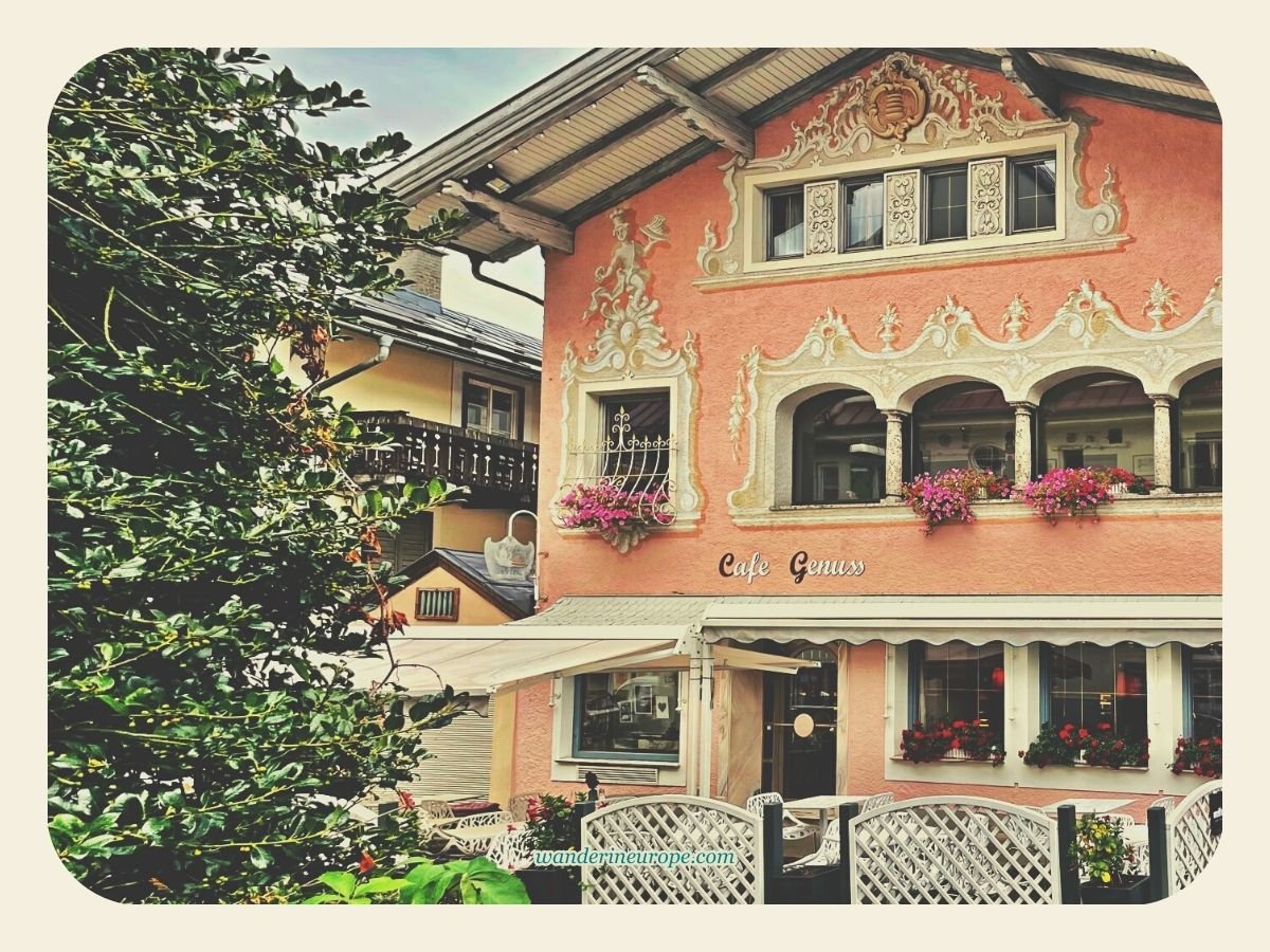 7 Attractions to See and Experience When Visiting St. Gilgen 17 A lovely house beside the road to Pichlerplatz in St. Gilgen, Salzburg, Austria