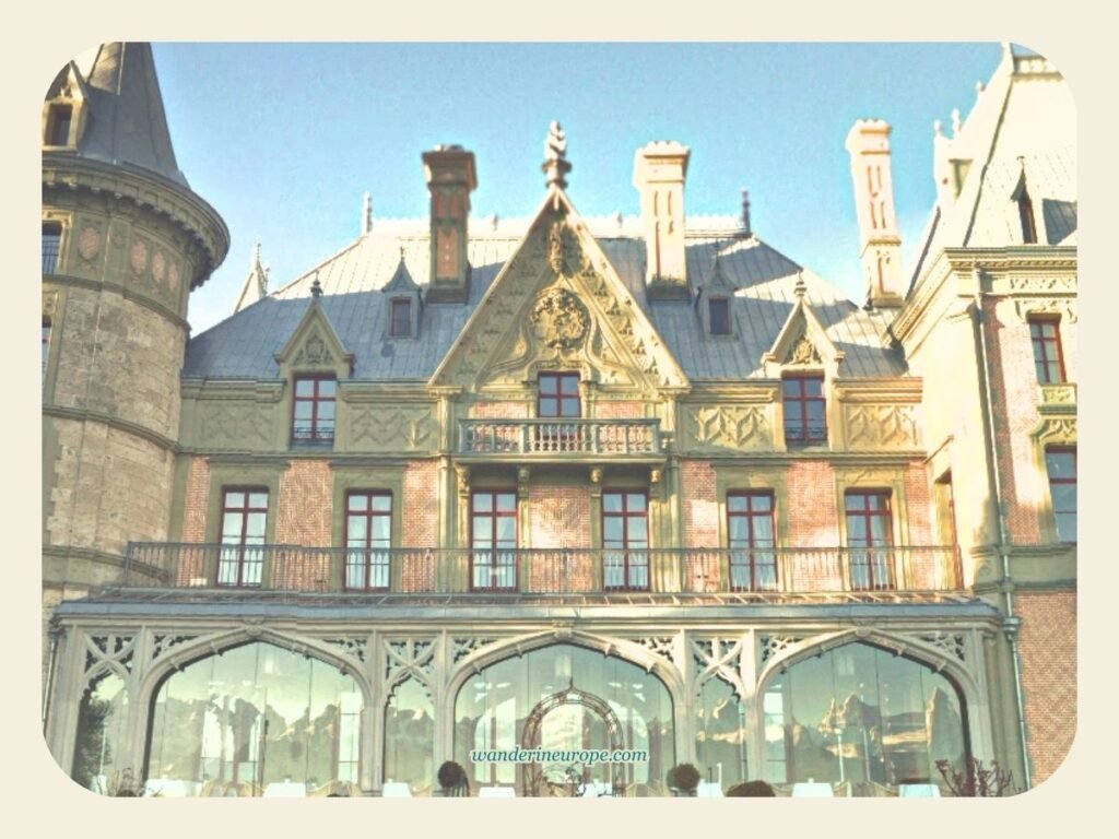 How to Spend One Day in Thun (an Easy Day Trip Itinerary) 26 Facade of Schadau Castle in Thun, Switzerland