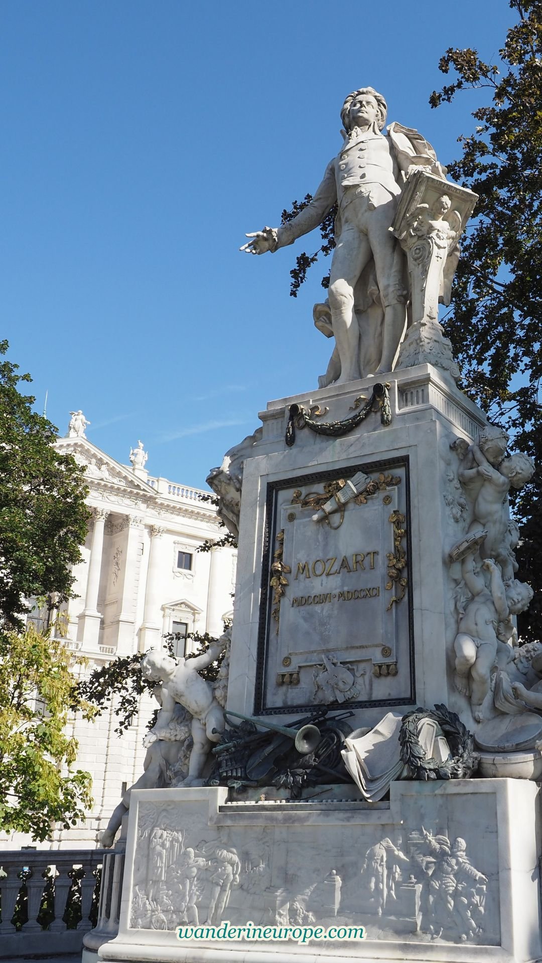 2-Day Vienna Itinerary: Visiting the Highlights & Viewpoints 51 2-Day Vienna Itinerary_ Visiting the Highlights & Viewpoints, Pinterest Pin