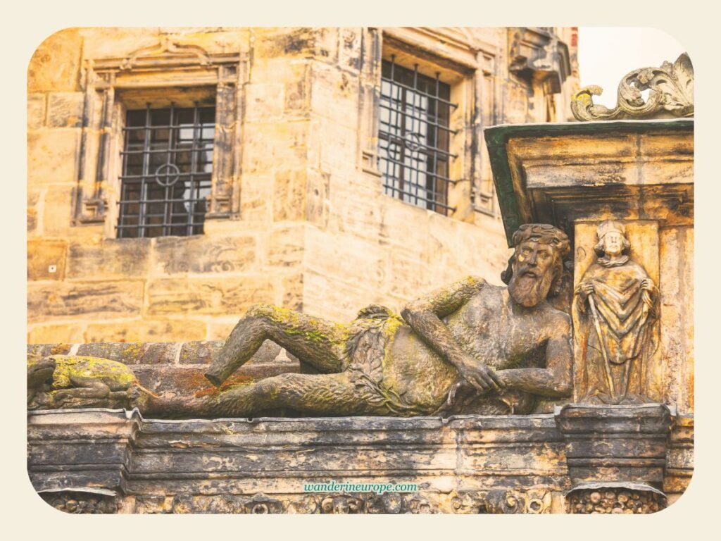 Exploring Old Town Bamberg: Must-See Sights and Experiences 17 The sculptures adorning the gate of Alte Hofhaltung, Bamberg, Germany