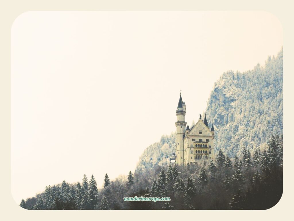 When to Visit Neuschwanstein Castle for the Best Experience 5 Winter in Neuschwanstein Castle, Schwangau, Germany