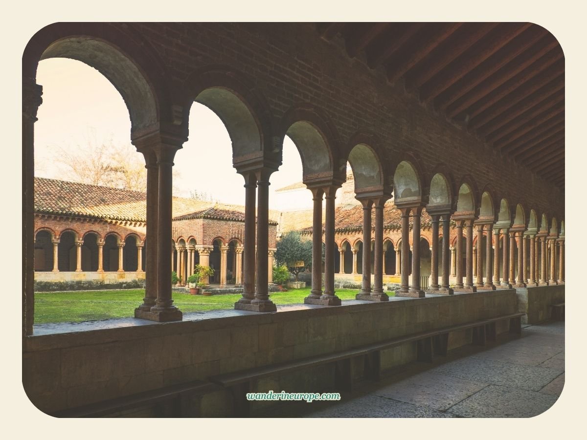 A Guide to Discovering Verona: Its Beauty, History & Romance 58 Cloister of the must-see churches in Verona, Italy
