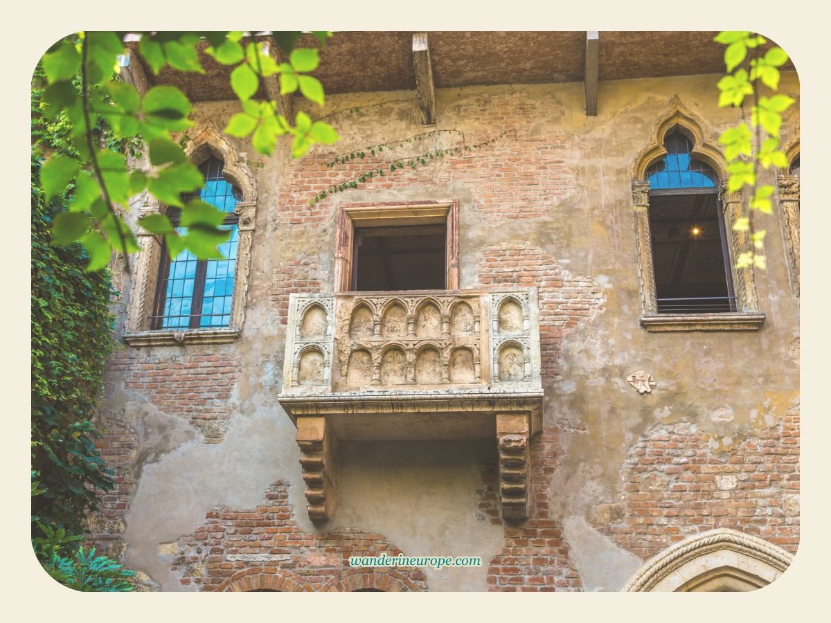 Four Great Ways to Enjoy a One-Day Visit to Verona 8 Juliet's balcony in Verona, Italy