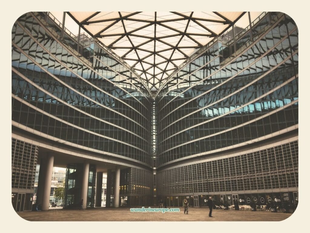 Palazzo Lombardia, Milan, Italy